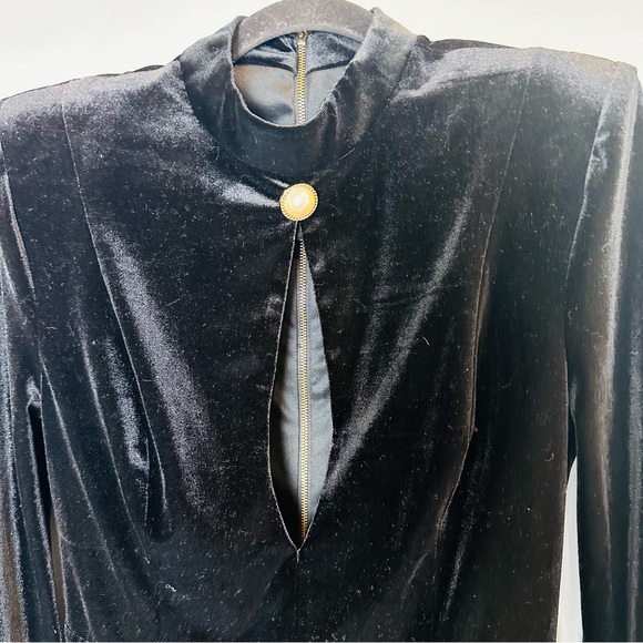 Fashion Nova Mini Dress Women’s L Black Velvet Cut Hollow Out Long Sleeve.C76 - Picture 2 of 11